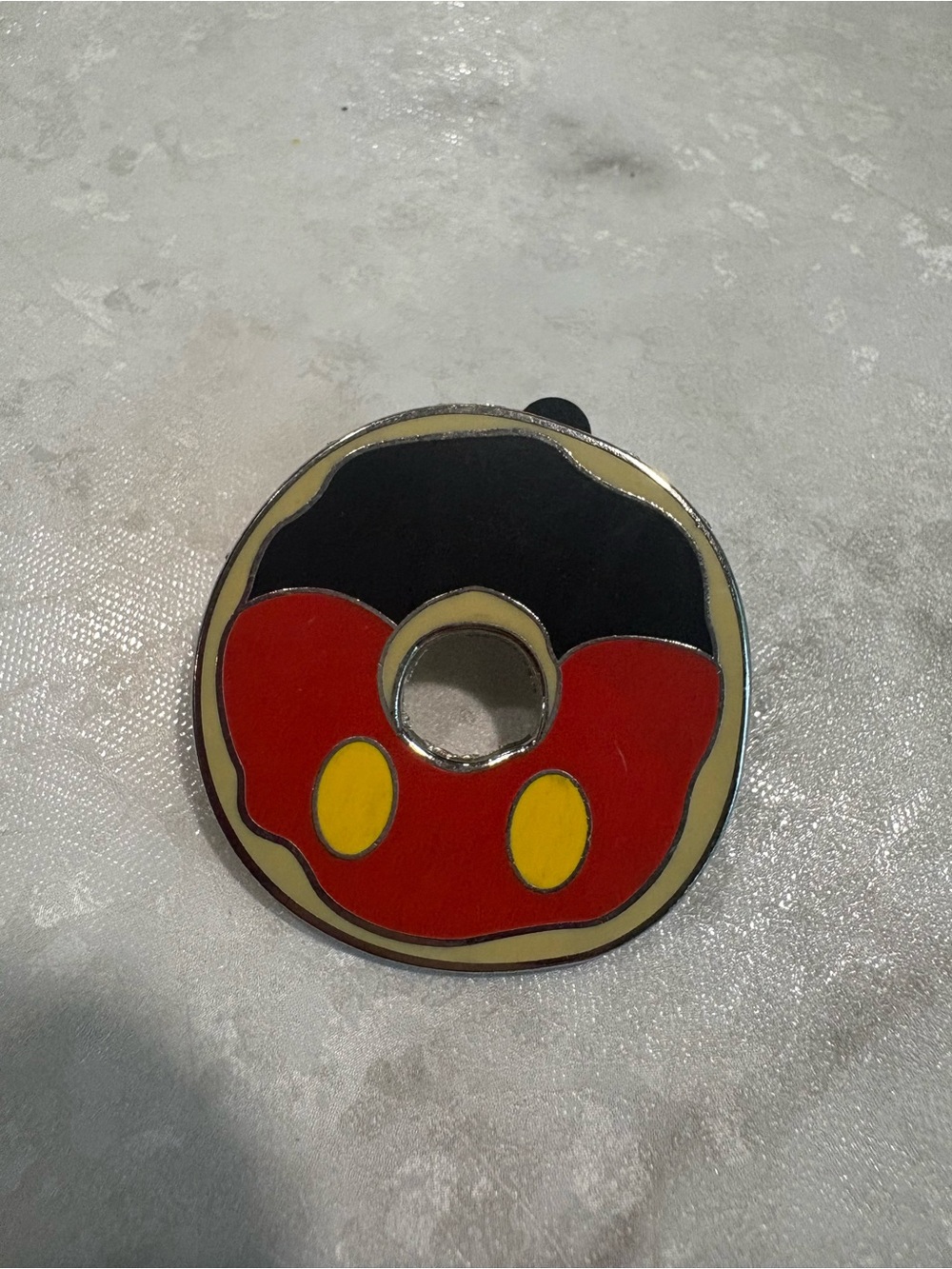 Disney Mickey Mouse donut pin